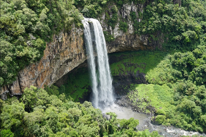 CASCATA CARACOL.jpg